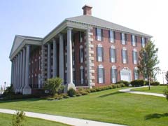 Terry Redlin Art Museum